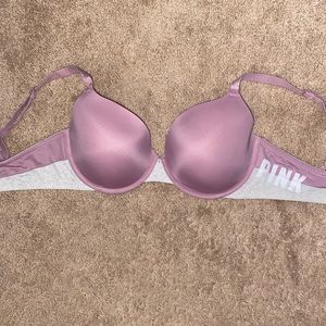 VS PINK 36D Wear Everywhere T-Shirt Bra